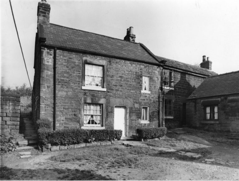 Growing up in Ardsley Stairfoot Station